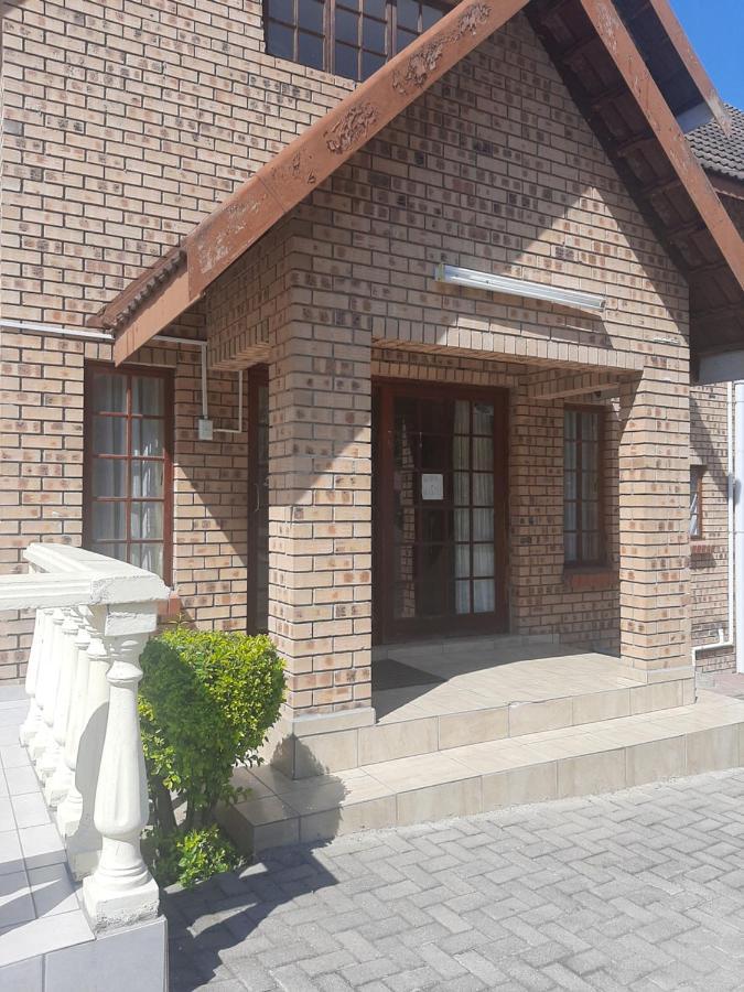 Angels Guesthouse ヘイジービュー エクステリア 写真