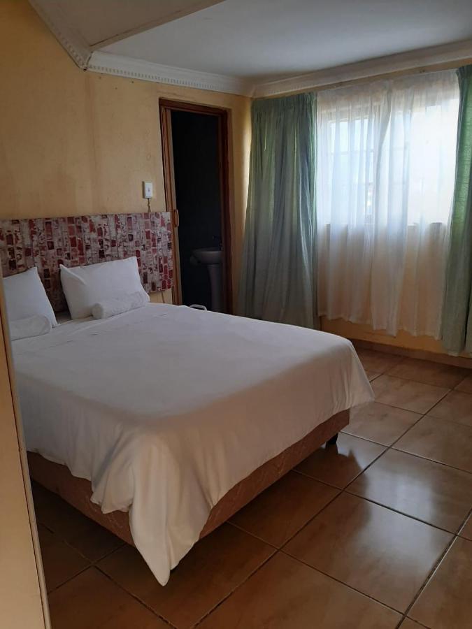 Angels Guesthouse ヘイジービュー エクステリア 写真
